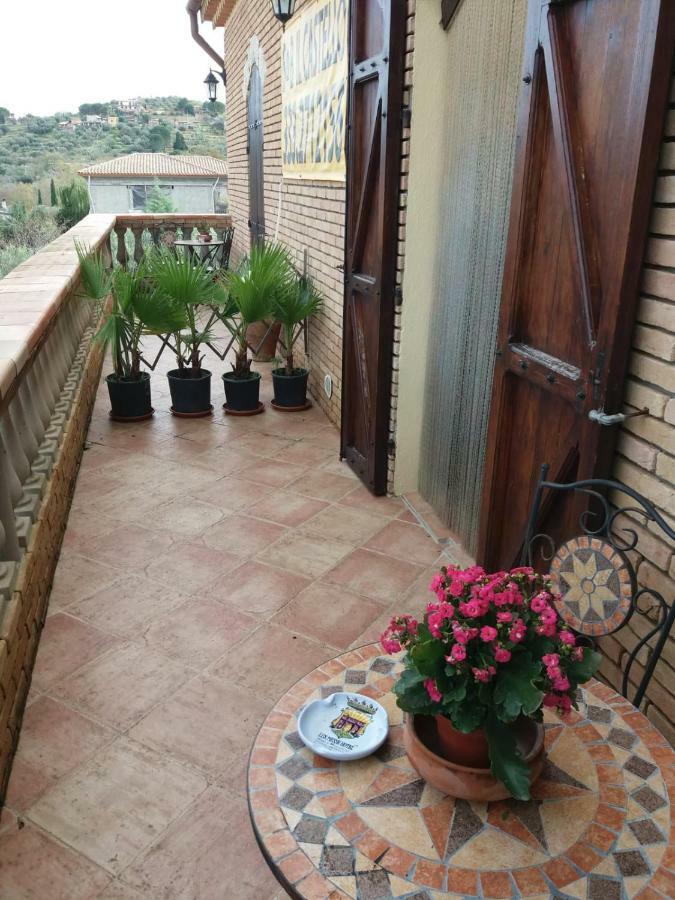 Castello Hotel Valguarnera Caropepe Exterior photo